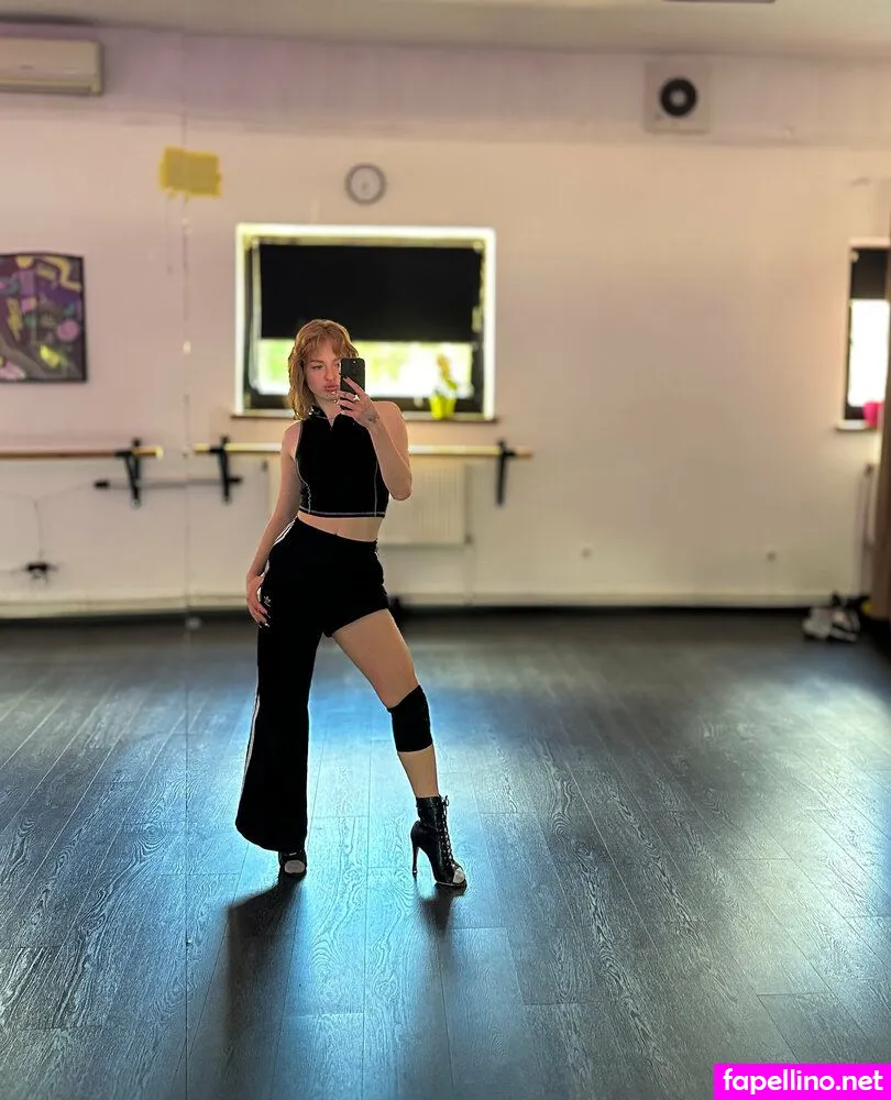 sassy_sofia, sassy_sofiaa, youryara Nude Leaked OnlyFans Photo #uEkrjI0cn4