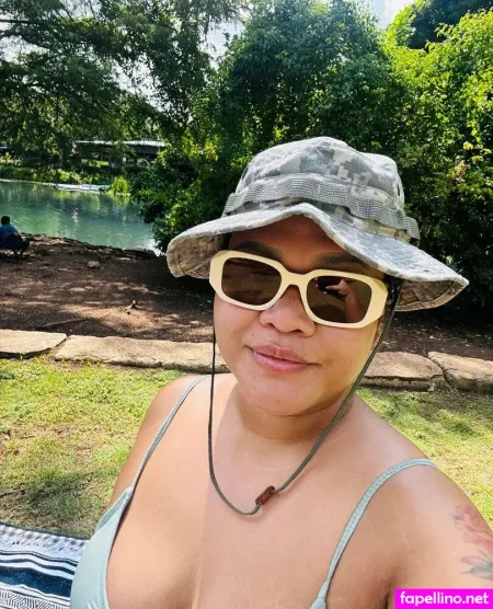 Sassyasian OnlyFans Thumbnail #TyRwDzmKKi