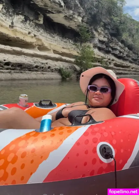 Sassyasian OnlyFans Thumbnail #WYbvkYd6ec