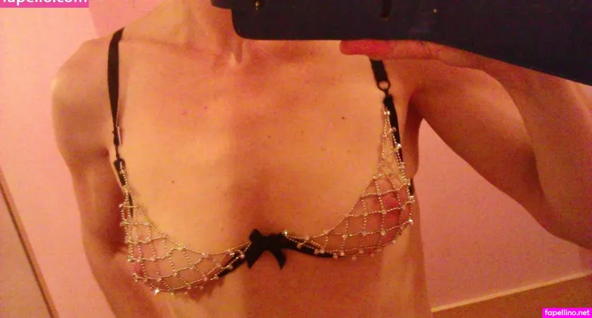 Sassyblondepeach OnlyFans Thumbnail #FqkckMgbLu