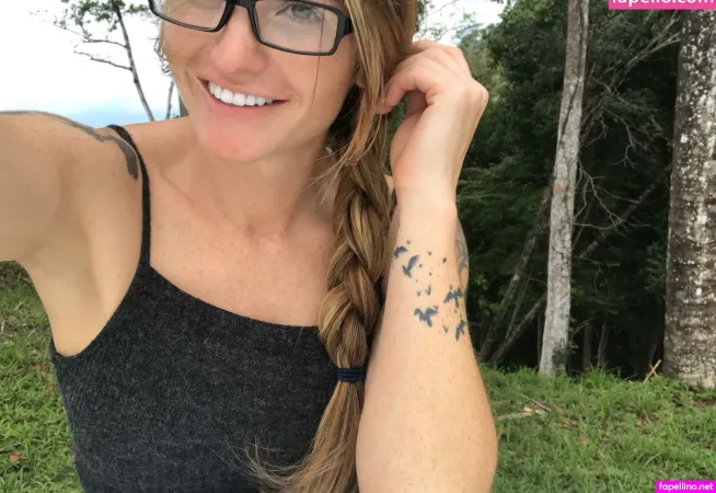 Sassyfish OnlyFans Thumbnail #Z64YJ373qV