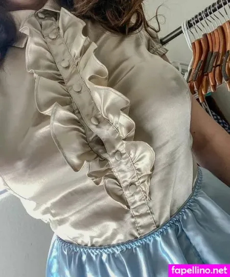 Satin Fetish Wife OnlyFans Thumbnail #LdEkb014nq
