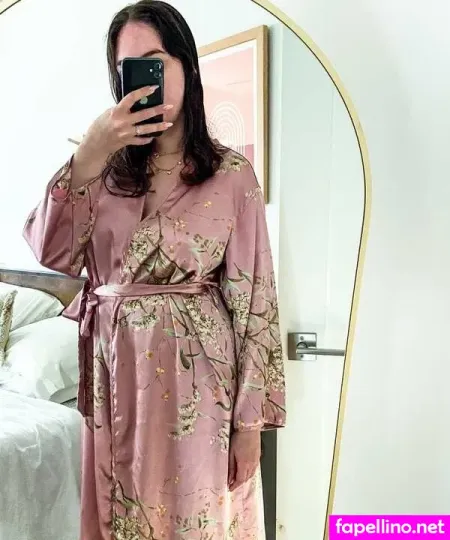 Satin Fetish Wife OnlyFans Thumbnail #XZWYnDypN1