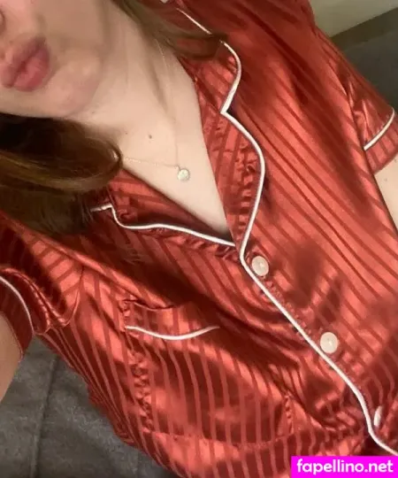 Satin Fetish Wife OnlyFans Thumbnail #oHZ3LRGrhH