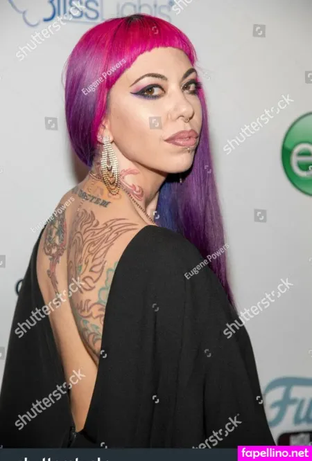 Satine Phoenix OnlyFans Thumbnail #FsN1lPhBNn