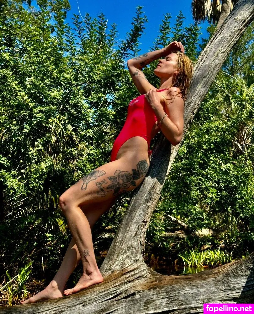 sativa_4444 Nude Leaked OnlyFans Photo #1ECEh09HK4