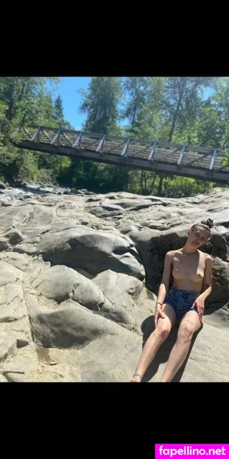 Sativa Bby OnlyFans Thumbnail #BosbiwwuFj