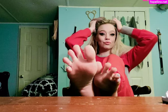 Sativa Skies OnlyFans Thumbnail #r9cPkKOmKb