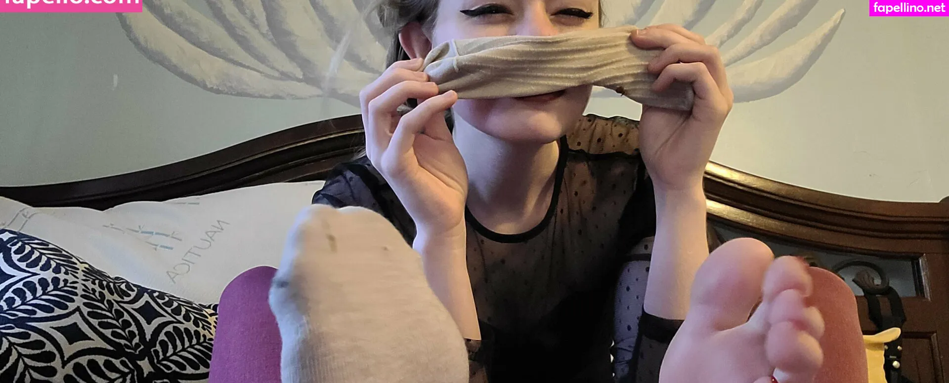 ogfeet2, sativaskies Nude Leaked OnlyFans Photo #u2zJVHjmsr