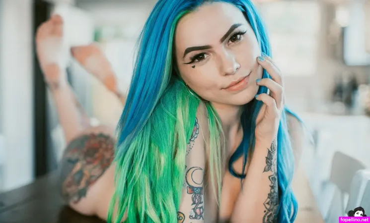 Saturn OnlyFans Thumbnail #C6Kt479l99