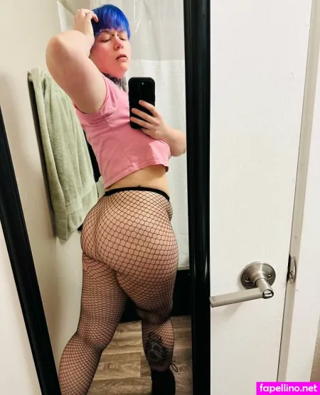 Saturnflower97 OnlyFans Thumbnail #NP2dFcRHV9