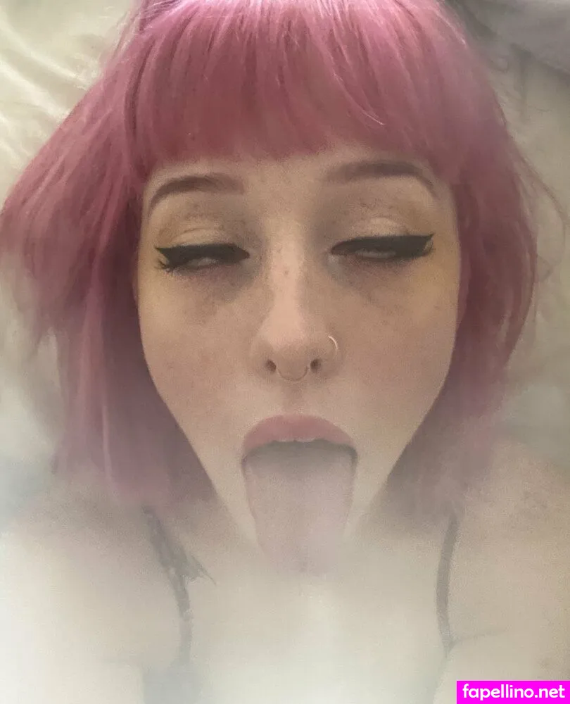 pugluvr98, saturnrevolving, sydney ok (vine, sydneythememe Nude Leaked OnlyFans Photo #NaRrTgeQ7s