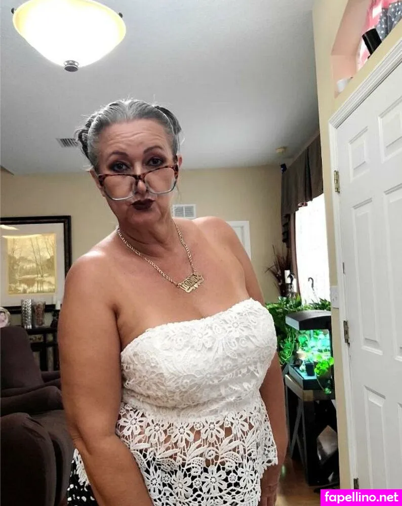 saundra1571 Nude Leaked OnlyFans Photo #Q9MtZJik4t