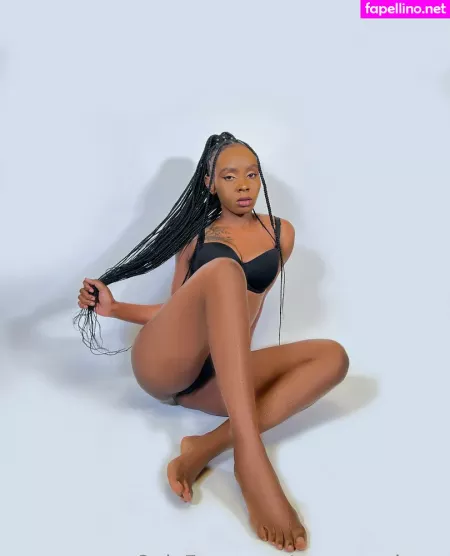 Savage Ebony OnlyFans Thumbnail #EvsHVbXp9Q