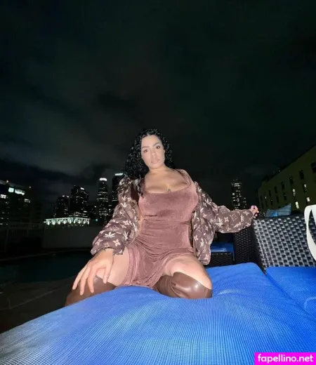 Savana Ginger OnlyFans Thumbnail #Rgu6HnU7C2