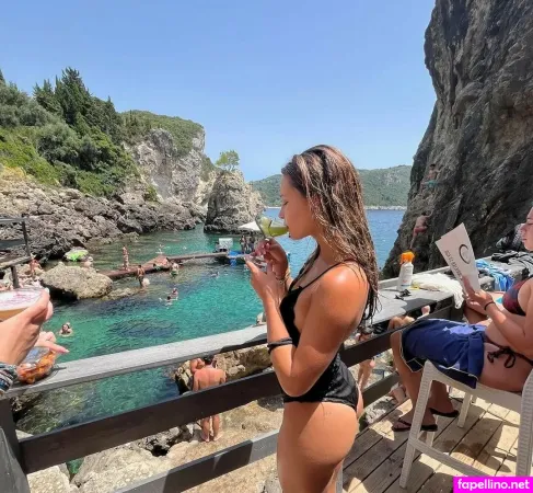 Savana Trueb OnlyFans Thumbnail #YIkZeFe1Ei