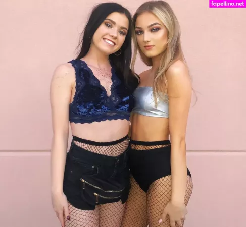 Savanah Moss OnlyFans Thumbnail #N6BhiGCIGi