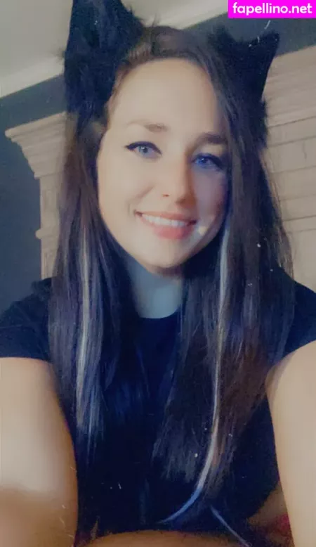 Savanahroses OnlyFans Thumbnail #qPLymY9VWU