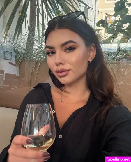 Savananna OnlyFans Thumbnail #9C7TI9wh9V