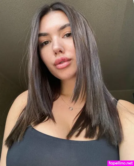 Savananna OnlyFans Thumbnail #GOy1cnR3l9