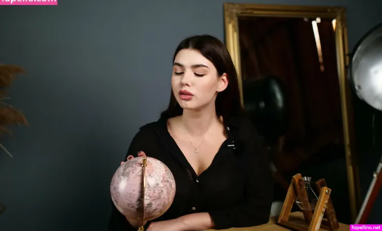 Savananna OnlyFans Thumbnail #ZeDee9TzNS