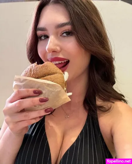 Savananna OnlyFans Thumbnail #jhbFj8XZpA