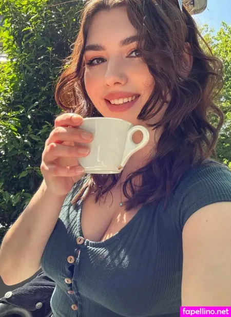 Savananna OnlyFans Thumbnail #oc7sVkCXrm