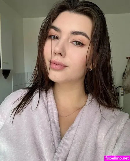 Savananna OnlyFans Thumbnail #ymTJ0ZGLyS