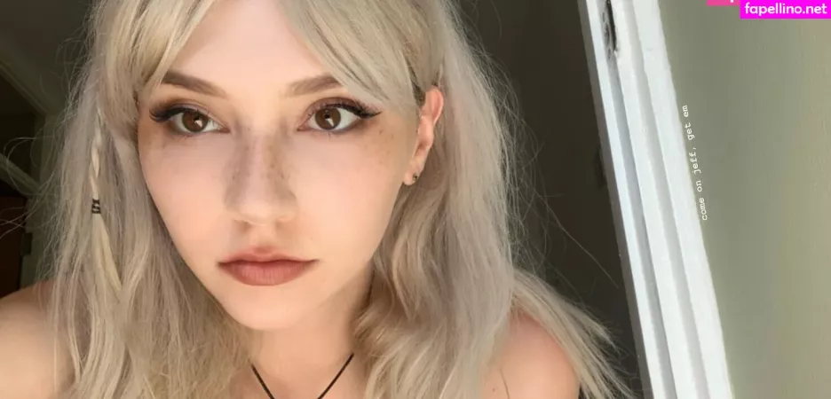 Savannah Brown OnlyFans Thumbnail #9qrPoD2suq