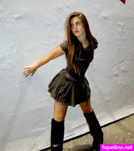 Savannah Clarke OnlyFans Thumbnail #Ai0dyN4dYD