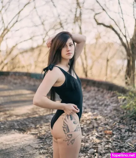 Savannah Ellis OnlyFans Thumbnail #xfzAkgmeMo
