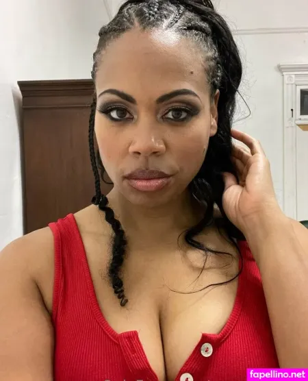 Savannah Evans OnlyFans Thumbnail #CtmZEzA047