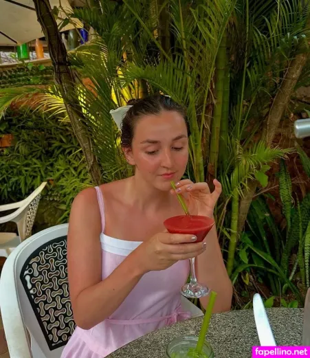 Savannah Grace Comedy OnlyFans Thumbnail #6uU2Wcz9SI