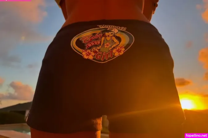 Savannah La Rain OnlyFans Thumbnail #tCSAnfSheF