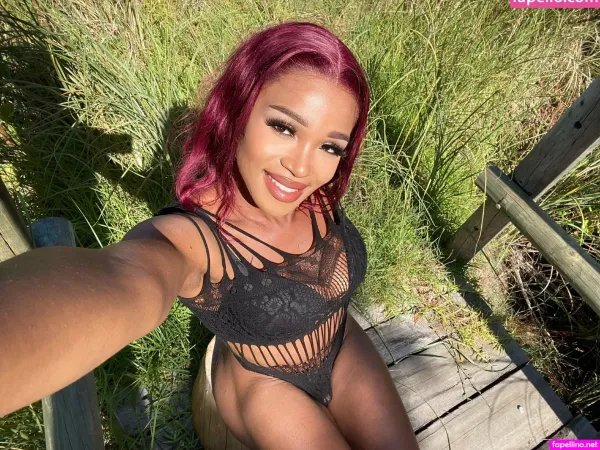 Savannah Lion OnlyFans Thumbnail #jzR1jzbVdS