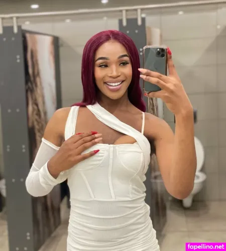Savannah Lion OnlyFans Thumbnail #m7NAxJ58uM