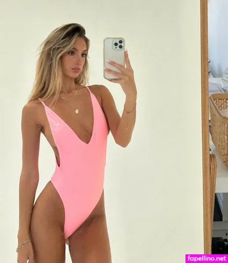 Savannah Marie OnlyFans Thumbnail #kRT6L2WoZ6