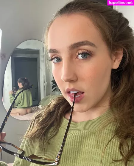 Savannah Parker 3 OnlyFans Thumbnail #jTJhm65cdL
