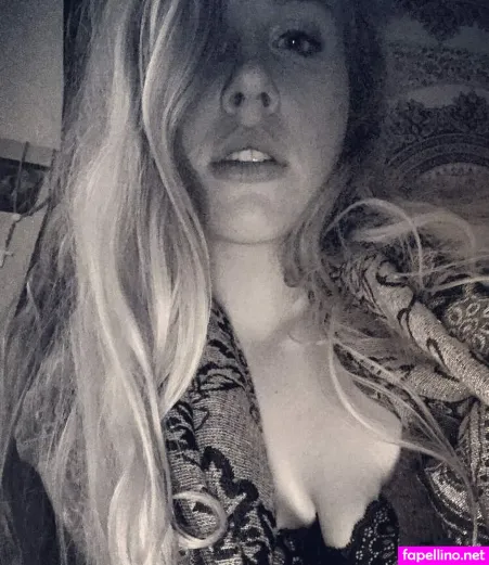 Savannah Peirce OnlyFans Thumbnail #ZhvW0FsYoC