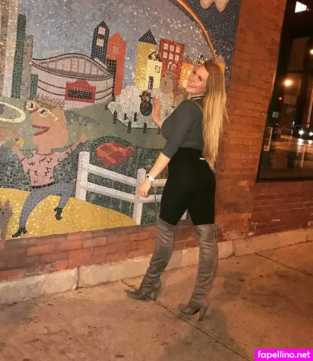 Savannah Peirce OnlyFans Thumbnail #r96QAX5NEY