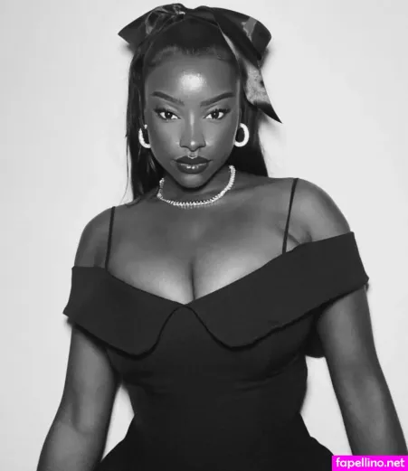 Savannah Perkins OnlyFans Thumbnail #HX2aEu5FdH