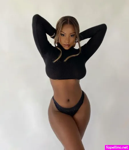 Savannah Perkins OnlyFans Thumbnail #VV9nwufnW5