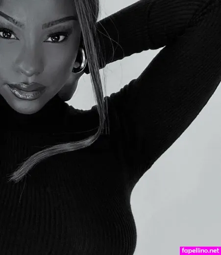 Savannah Perkins OnlyFans Thumbnail #wHDxHpXp1n