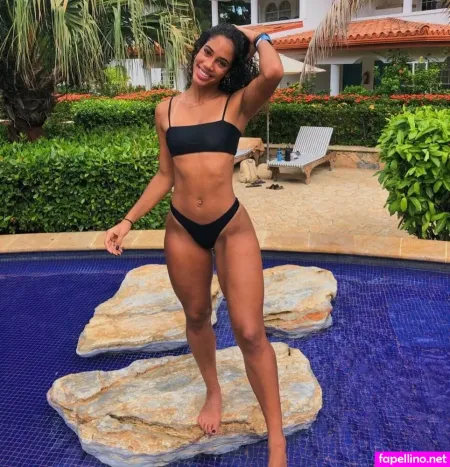 Savannah Pesante OnlyFans Thumbnail #WflR2rN9E4