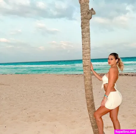 Savannah Richardson OnlyFans Thumbnail #JKqOpwgYGS
