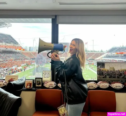 Savannah Richardson OnlyFans Thumbnail #VnzUCSyM6D