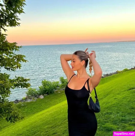 Savannah Richardson OnlyFans Thumbnail #hXgqOCaXbs