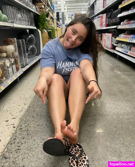 Savannah Soles OnlyFans Thumbnail #yH0aKIX55I