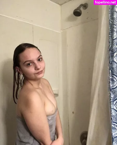 Savannahmalaby19 OnlyFans Thumbnail #2V6PiF7jzr