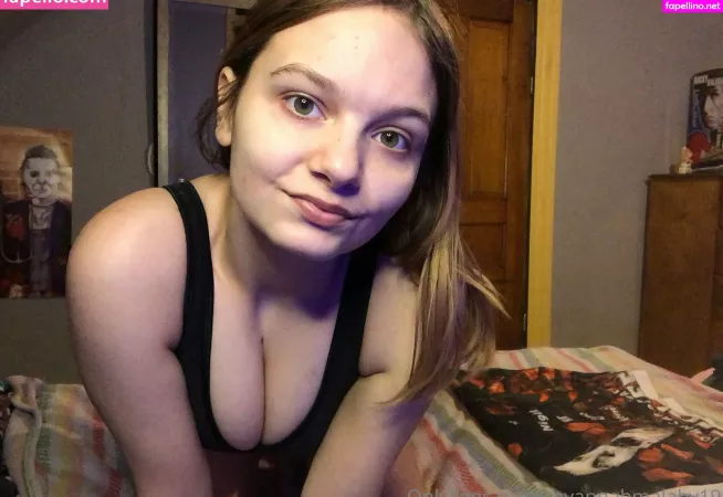 Savannahmalaby19 OnlyFans Thumbnail #SsCxeGpDlo